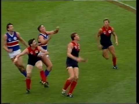 FNWB.com.au - 1991: Round 8, Melbourne v Footscray HSV 7, Q2