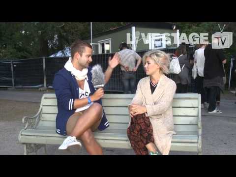 (HD) Marina and the Diamonds - Interview (Storsjoyran Festival 30/07/2011)