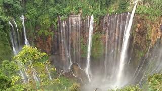 preview picture of video 'tumpaksewu waterfalls lumajang'