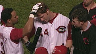 Dunn hits his first walk-off homer in 2003