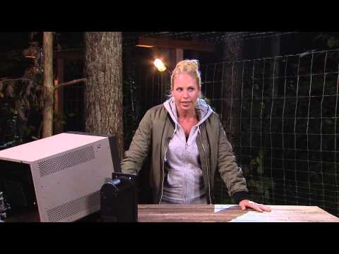 Nu är det Malins tur att bli skrämd