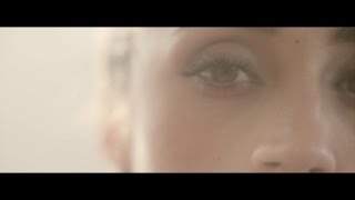 Tess Henley - Wonderland (OFFICIAL MUSIC VIDEO)
