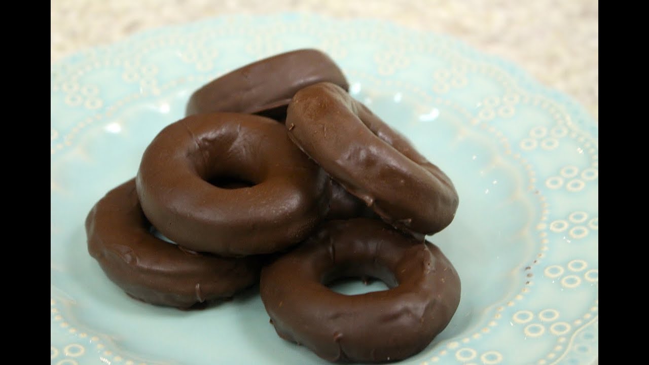 Watch Now BISCOITINHO SIMPLES E FÁCIL- MINI ROSQUINHAS BANHADAS NO CHOCOLATE (SABOR INCRÍVEL) -Isamara Amâncio BISCOITINHO SIMPLES E FÁCIL- MINI ROSQUINHAS BANHADAS NO CHOCOLATE (SABOR INCRÍVEL) -Isamara Amâncio