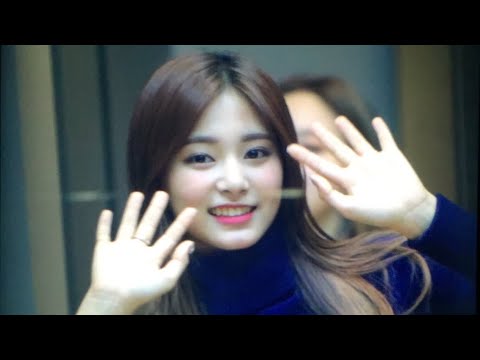 Twice Tzuyu pretty smile Live on Radio station 171215