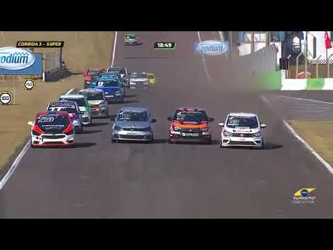 Ultrapassagem SENSACIONAL Turismo Nacional Cascavel - 4 Carros lado a lado - TNBR