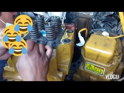 3512CAT cylinder head installation