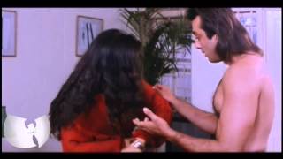 Sanjay Dutt and sexy raveena tandon