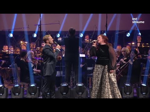 Ilona Bagele un Daumants Kalniņš – "Teic, kur zeme tā"