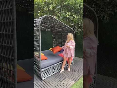 Санторіні в сірому кольорі #шезлонг #лежак #ротанг