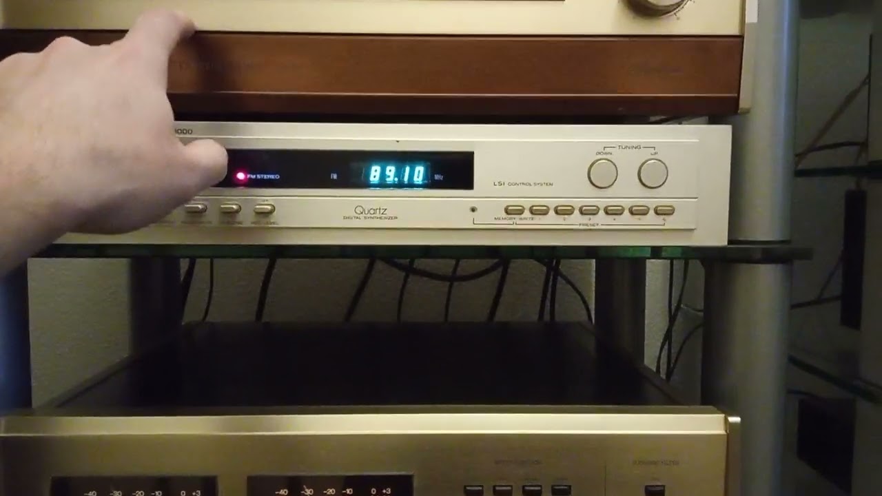 Accuphase C-222 / P-300L