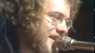 Stealers Wheel -   Stuck In The Middle With You