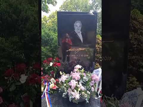 Karel Gott a jeho šesté výročí od smrti