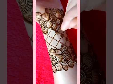 New stylish front hand mehndi Design #short #viral#shortsmehndi #ytshorts
