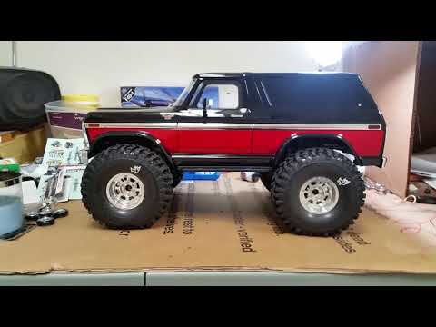 Traxxas Trx4 "79" Bronco on 2.2's .375 offset