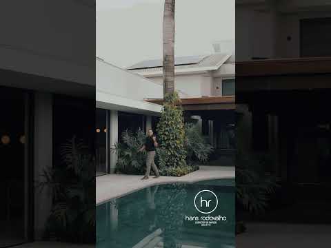 Houses — Video 1