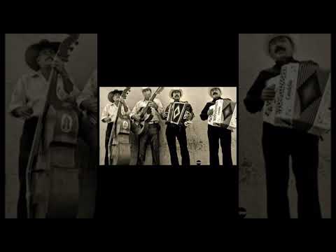 No Porque Me Miren Cholo- Los Juniors De California 