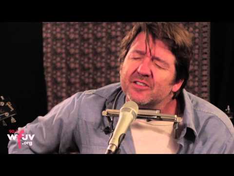 Kelly Willis & Bruce Robison - "Lifeline" (Live at WFUV)