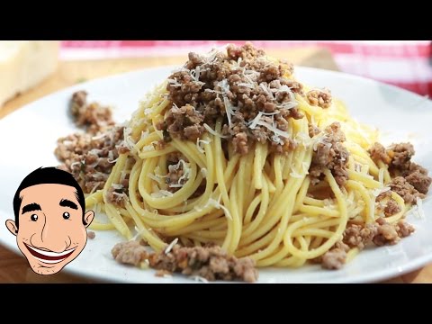 BEST SPAGHETTI BOLOGNESE | How to Make Bolognese Sauce...