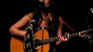 Alyssa Bonagura - Musicians Hall of Fame - The Only One Not To Know