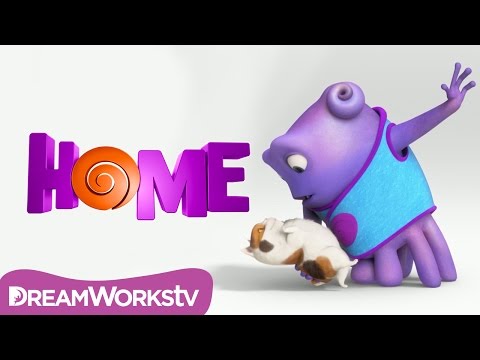 Home (2015) (Viral Clip 'Alien Cat Dance')