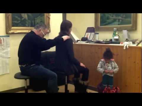 Traitement sur lumbago avec KST, sans craquement sans torsion