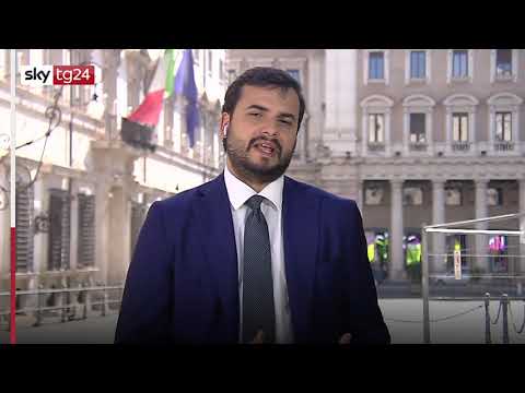 Coprifuoco, verso nuovo orario alle 23 o alle 24