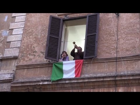 תוצאת תמונה עבור שירת מרפסות איטליה