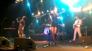 Nouvelle Vague - Dance With Me (Live in Moscow 19.02.11)