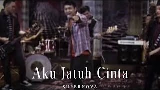 Download lagu Supernova - Aku Jatuh Cinta (Remastered Audio) mp3