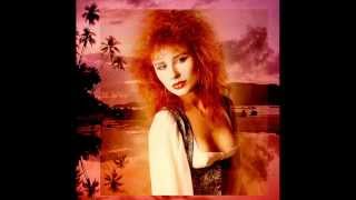 Tori Amos - Cool On Your Island