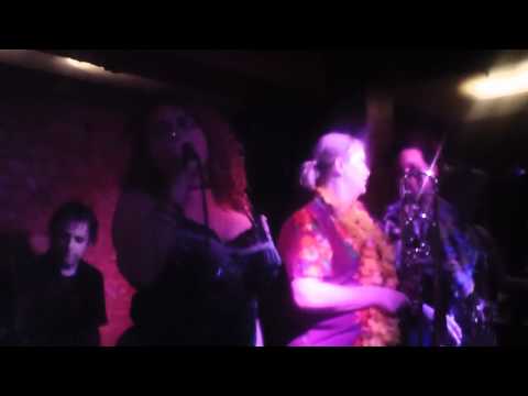 Deptford Beach Babes part 3 bufferlo bar 23 06 2011.MOV