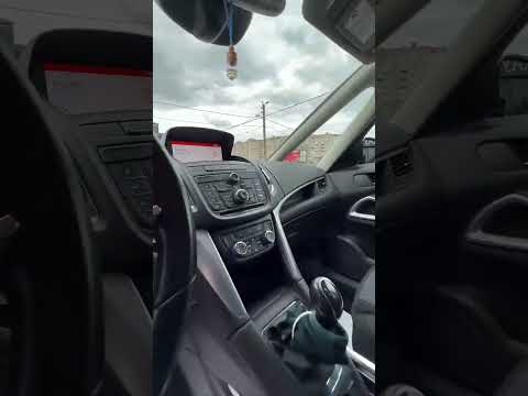 фото opel zafira c 0