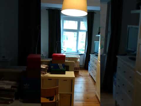 Schöne 2 Zi.- Altbau in TOP Lage von Berlin Prenzlauer Berg! Frei ab 1.1.2018! EBK, BLK, WANNE!