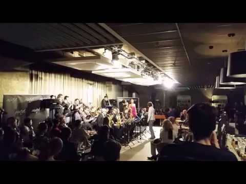 Nina Strnad + Oto Pestner + Big band DOM - All Of Me (live @ Jazz Club Gajo)