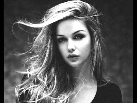 Kalabrese, Sarah Palin – Kafi Lied