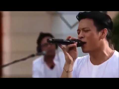 download lagu mp3 mp4 Noah Topeng, download lagu Noah Topeng gratis, unduh video klip Download Noah Topeng Mp3 dan Mp4 Music Online Gratis