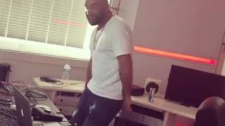 Veysel | Fuego Hörprobe. Insta Story.