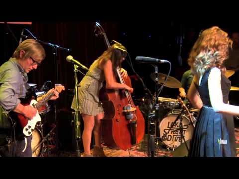 Lake Street Dive - "Bobby Tanqueray" (eTown web exclusive / webisode #600)