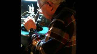 PLVS VLTRA - Cutting Vinyl at MusiCol