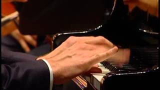 Joshua Dos Santos. Ravel, Piano Concerto in G (3/3)