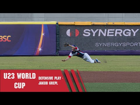 U23 World Cup 2021 - zákrok Jakub Grepl