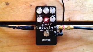 5 Minutes with the Skreddypedals Lunar Module - Pedal Demo