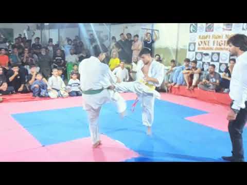 pakistan kyokushin 🥋🥋 karate fight 🥋🥋all Karachi championship 🏆🏆 round 1 fight 💪💯