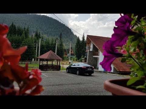 Cazare la Pensiunea / Cabana Bradul *** Obârşia Lotrului - Descopera Romania / Discover Romania
