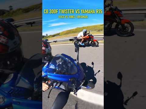 CB 300F Twister vs Yamaha R15 😧 On the descent, there is the full test on the channel #r15v3 #cb3...