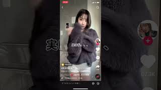 服の上からも巨乳がわかるカワイイ女の子