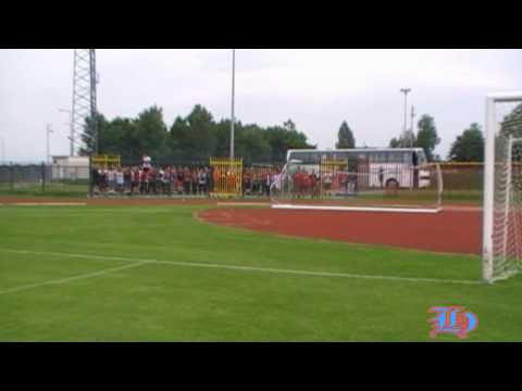 Jarota Jarocin-RAKÓW 9.06.2010 doping kibiców