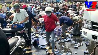 [Tiếng Nói Việt V7] Chứng kiến cảnh "hôi của": Người dân phản ứng thế nào?