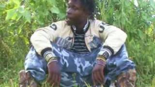 Uganda Music:-Lil Roy-I Camo Coo