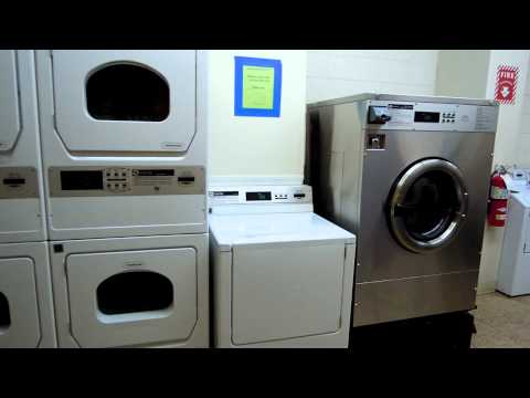 50 60 Longwood Ave  Laundry room